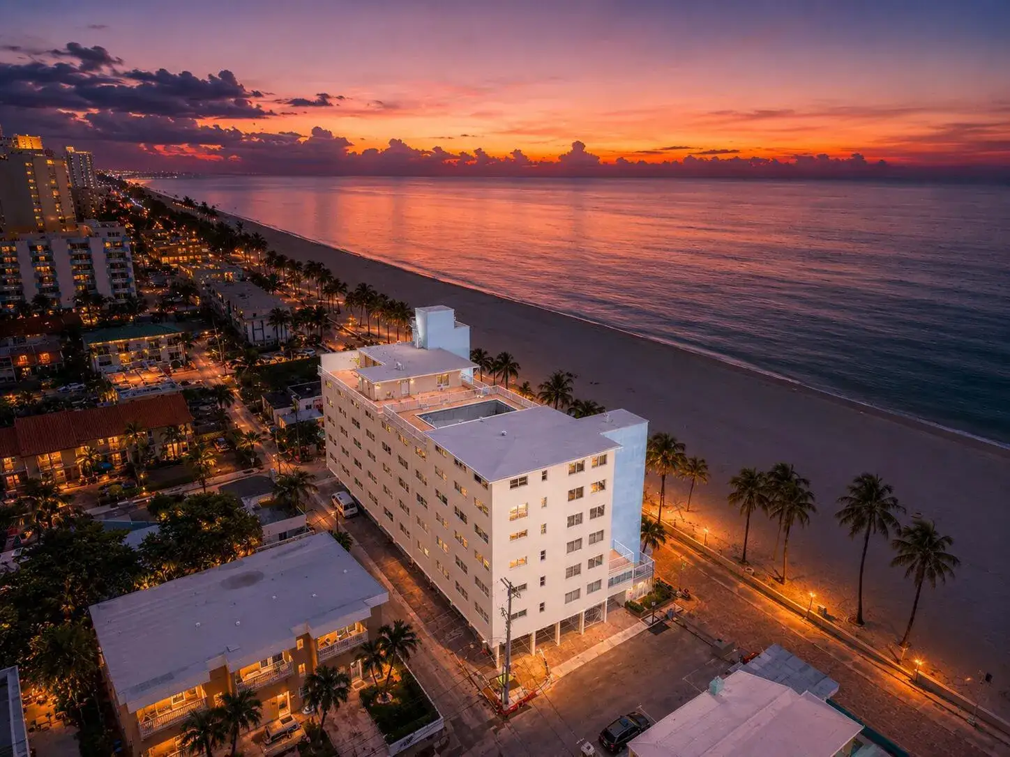 2 bedroom 2 bath Residential for sale at 300 Oregon Street # 501, Hollywood FL 33019