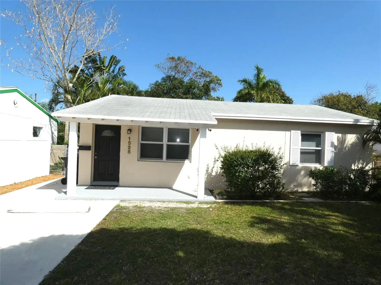 3 bedroom 1 bath Residential Lease for rent at 1528 NW 1st Avenue, Fort Lauderdale FL 33311