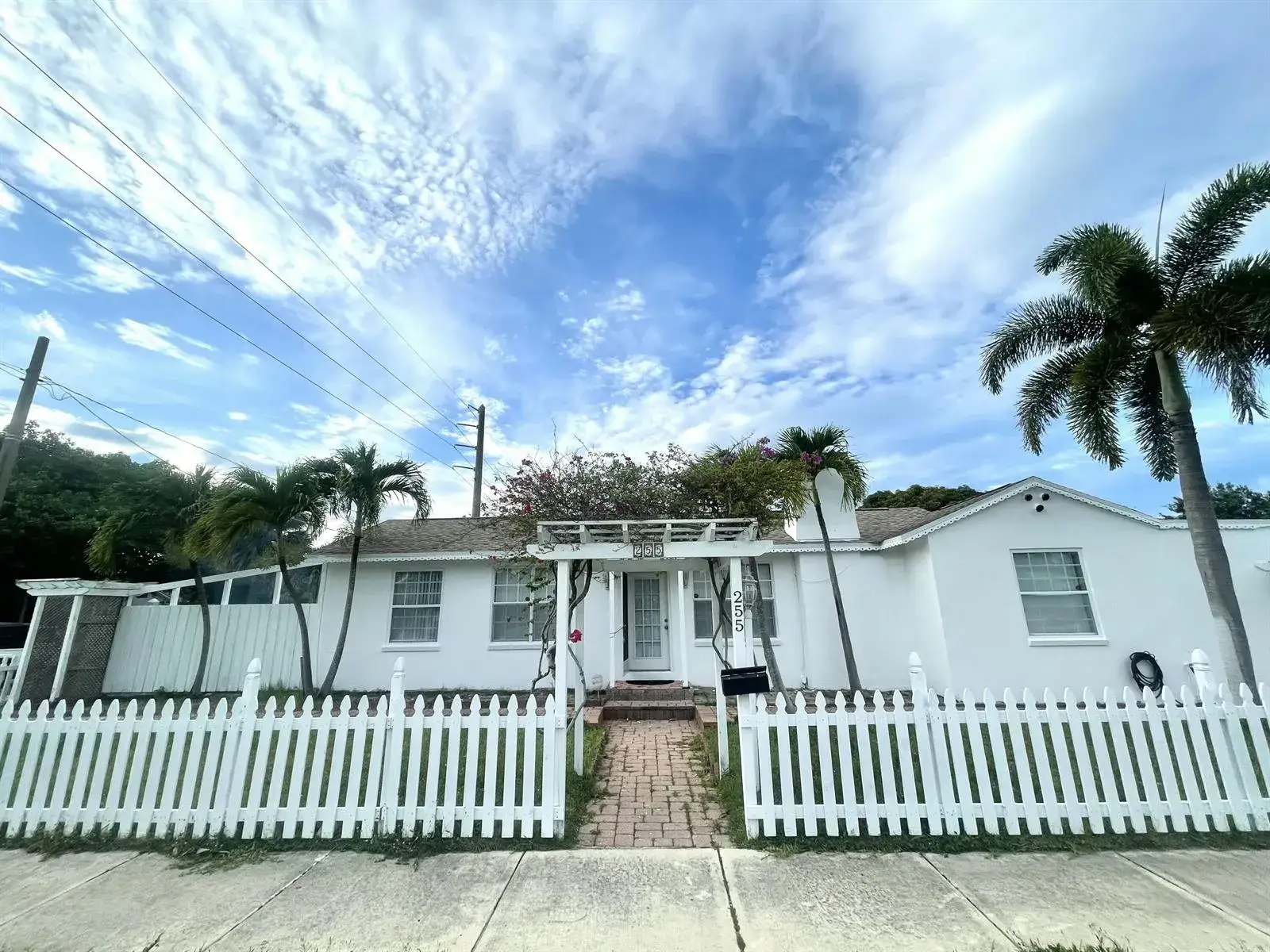 3 bedroom 2 bath Residential for sale at 255 Foresteria Drive, Lake Park FL 33403