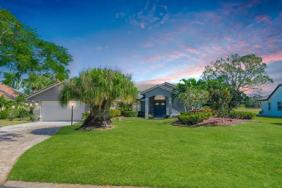 3 bedroom 3 bath Residential for sale at 1375 SW Bent Pine Cove, Port St. Lucie FL 34986