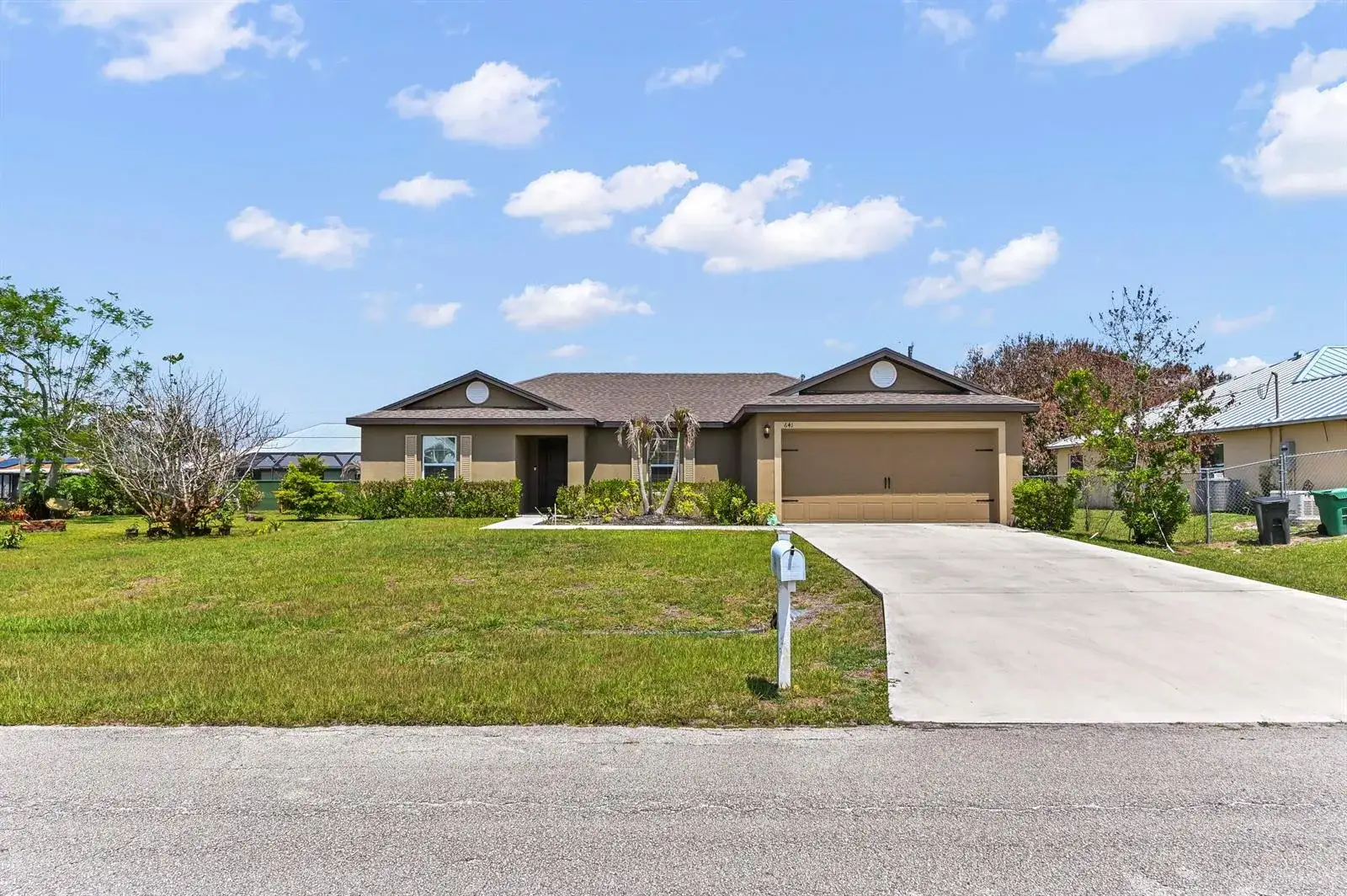 3 bedroom 2 bath Residential for sale at 641 SW Addie Street, Port St. Lucie FL 34983