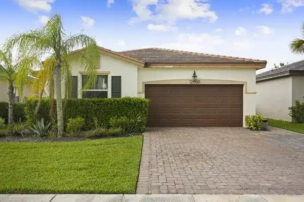3 bedroom 2 bath Residential for sale at 12500 NW Stanis Lane, Port St. Lucie FL 34987