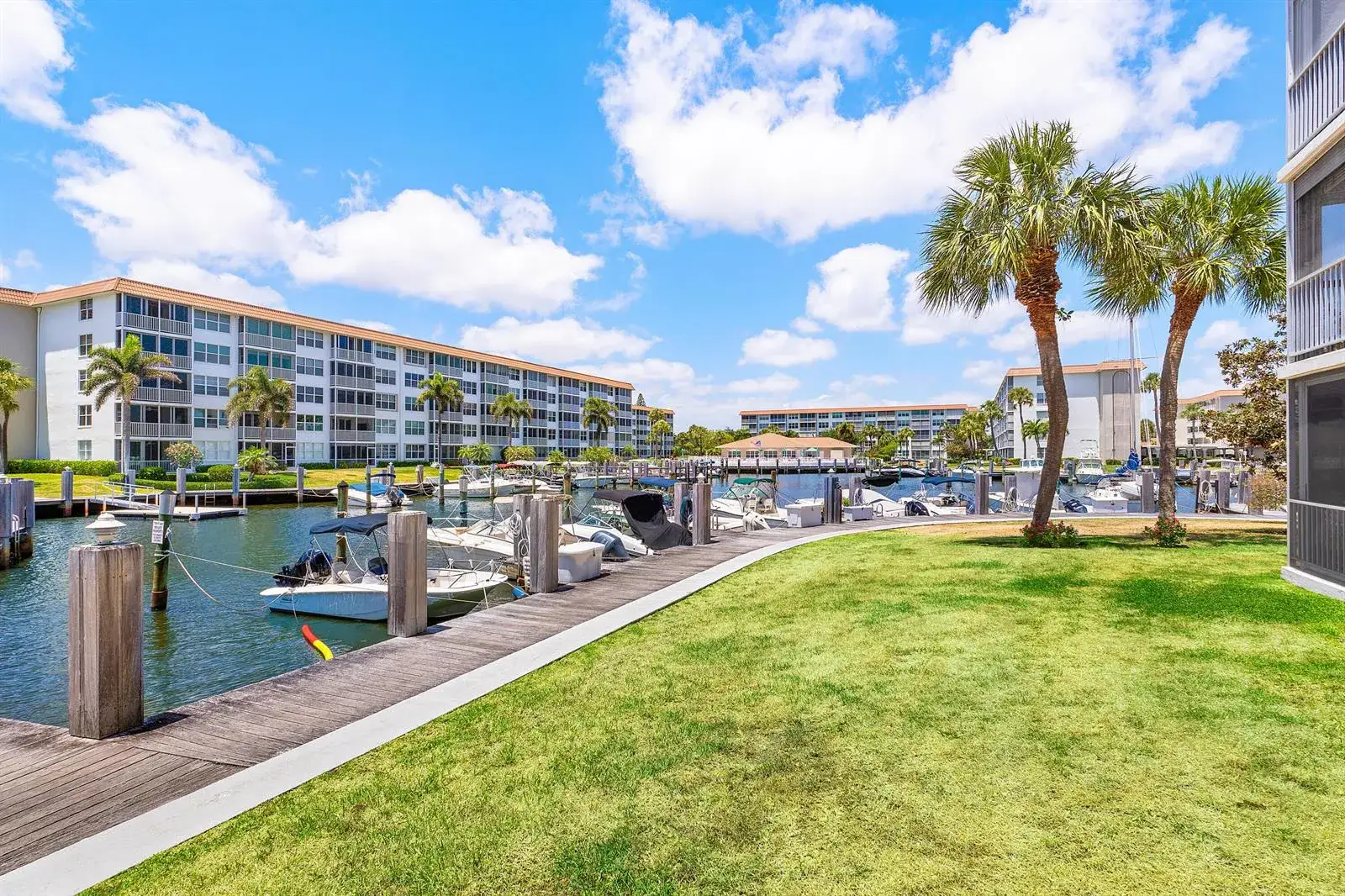 2 bedroom 2 bath Residential for sale at 911 Gardenia Drive # 154, Delray Beach FL 33483