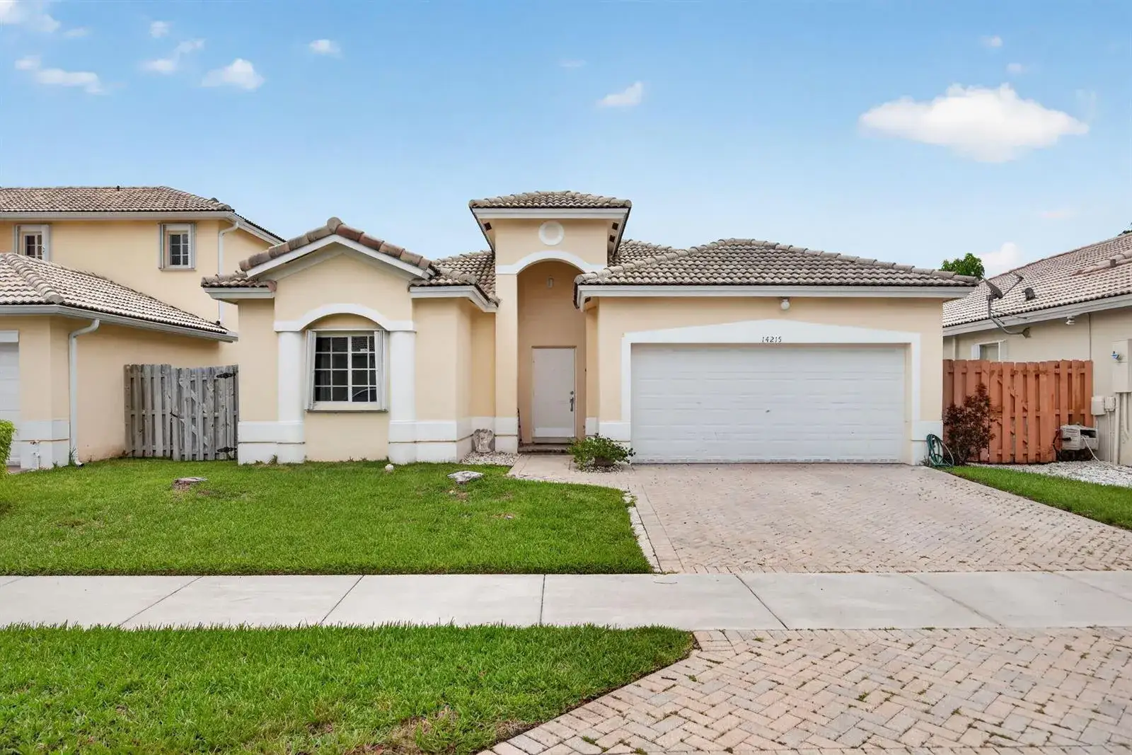 3 bedroom 2 bath Residential for sale at 14215 SW 156th Avenue N, Miami FL 33196