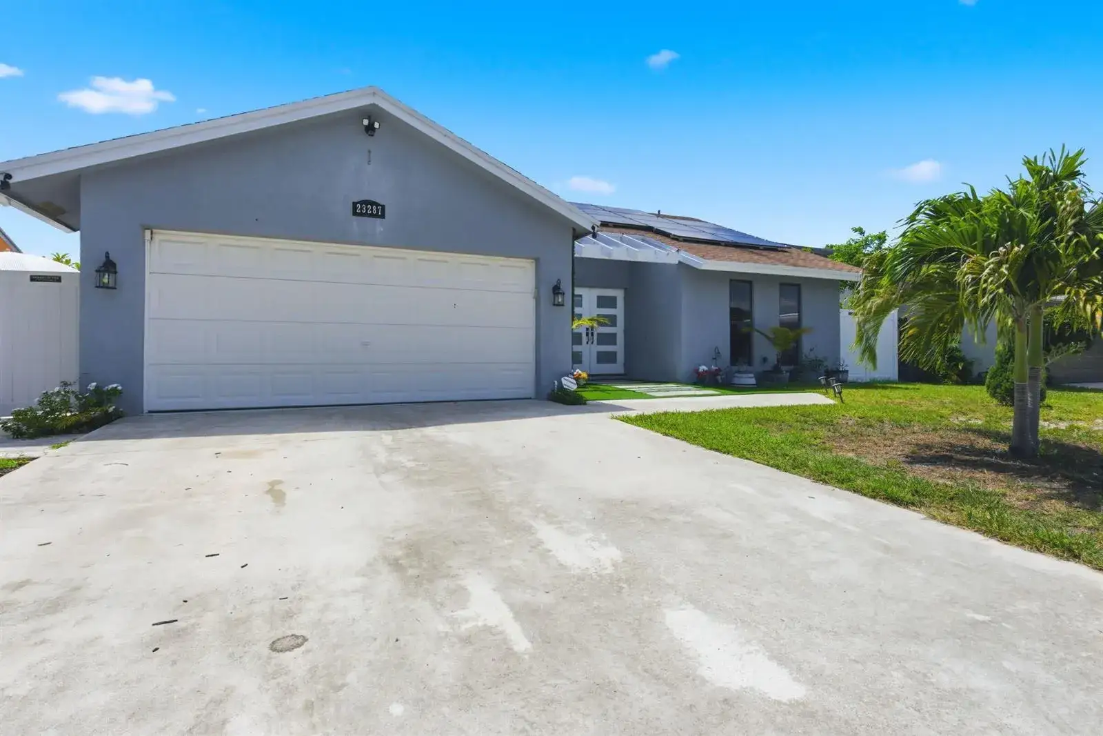 3 bedroom 2 bath Residential for sale at 23287 SW 60th Avenue, Boca Raton FL 33428