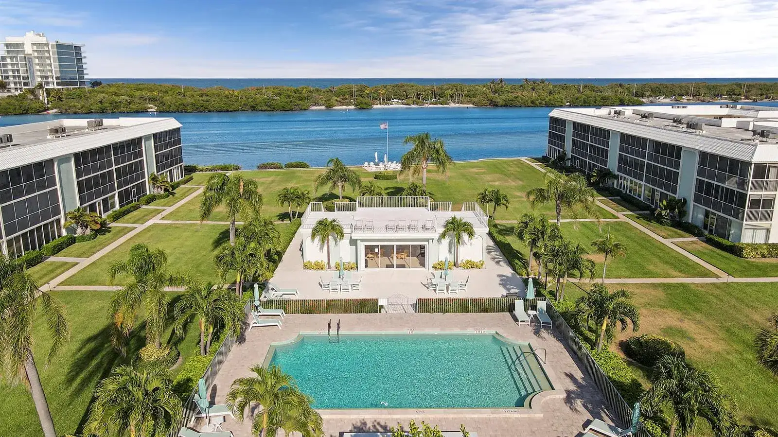 2 bedroom 2 bath Residential Lease for rent at 100 Waterway Road # A303, Jupiter FL 33469