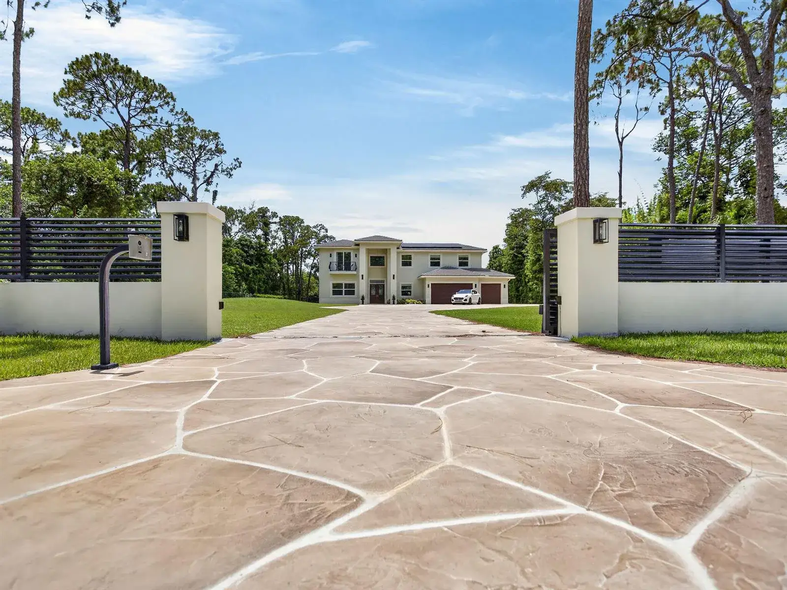 6077 NW 71st Terrace, Parkland FL 33067