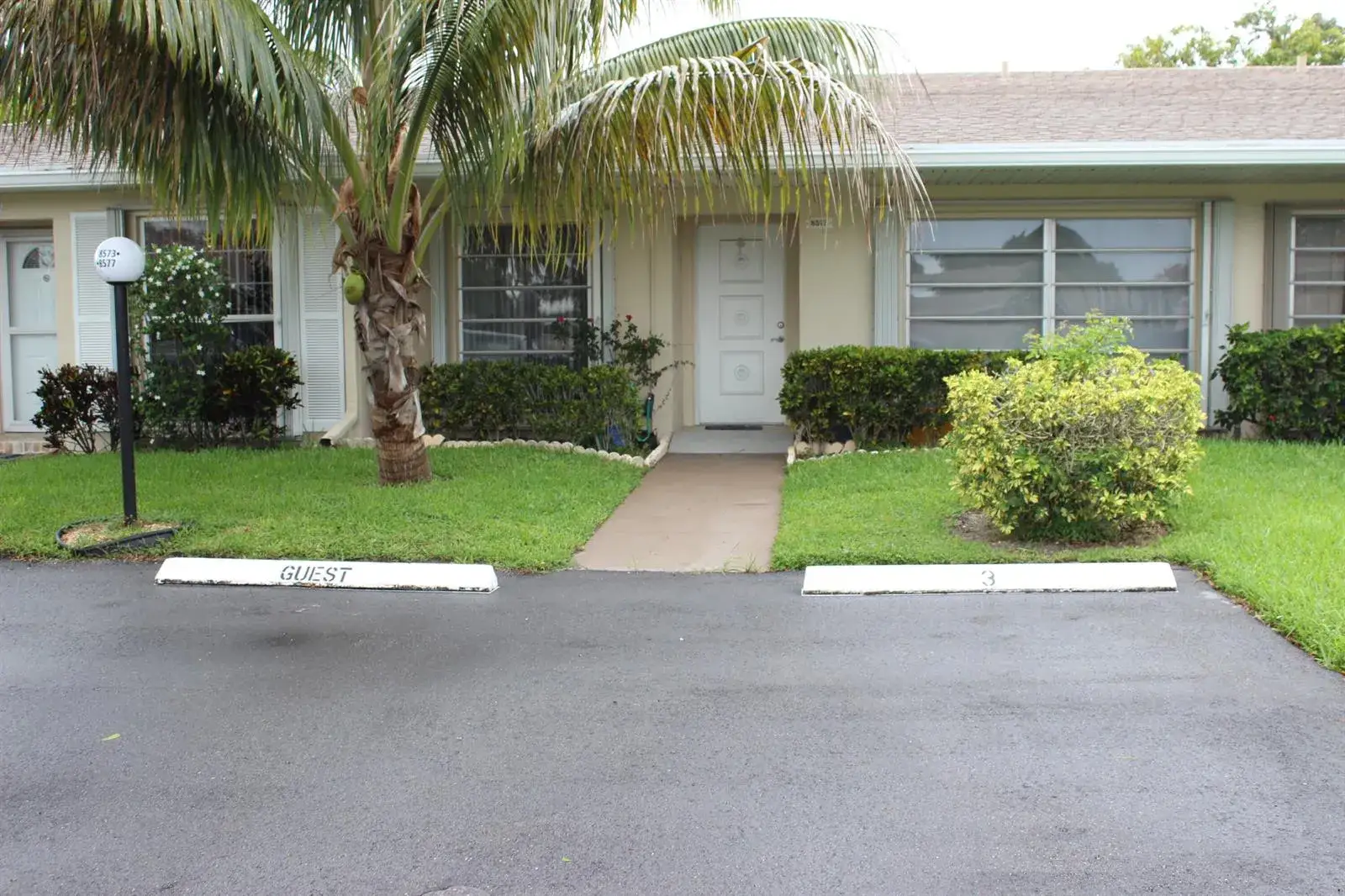2 bedroom 1 bath Residential for sale at 8573 Boca Drive # 3, Boca Raton FL 33433