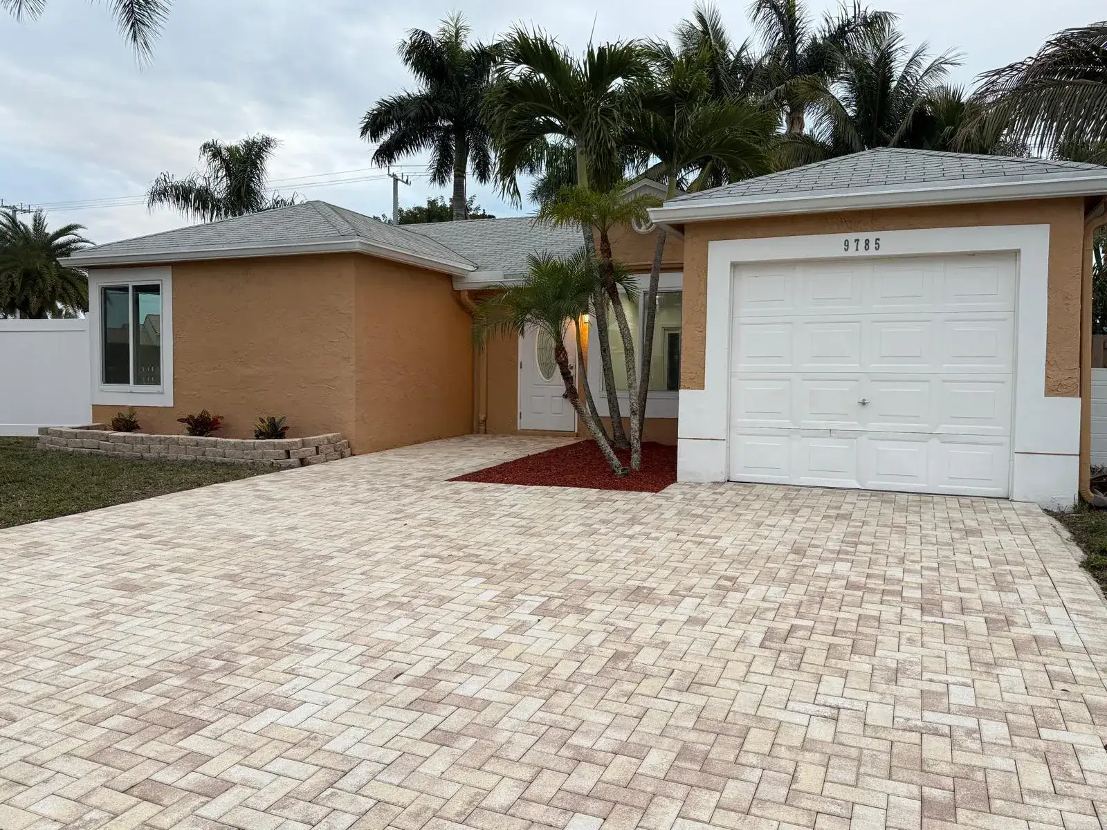2 bedroom 2 bath Residential Lease for rent at 9785 Ridge Creek Road, Boca Raton FL 33496