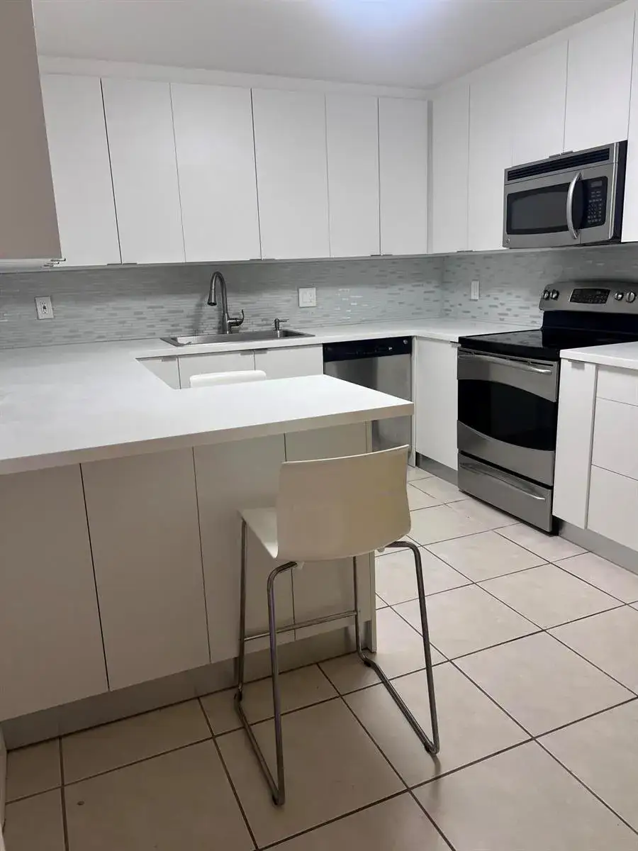 2 bedroom 2 bath Residential Lease for rent at 16300 Golf Club Road # 216, Weston FL 33326