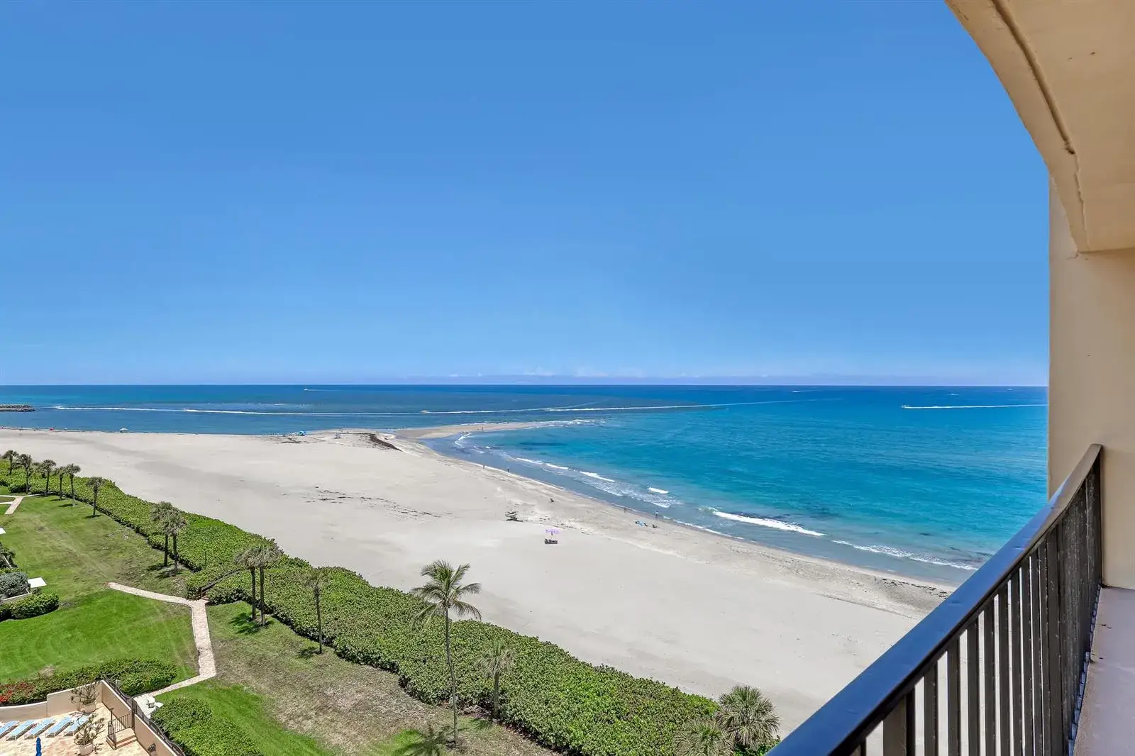 2 bedroom 2 bath Residential for sale at 100 Ocean Trail Way # 1002, Jupiter FL 33477
