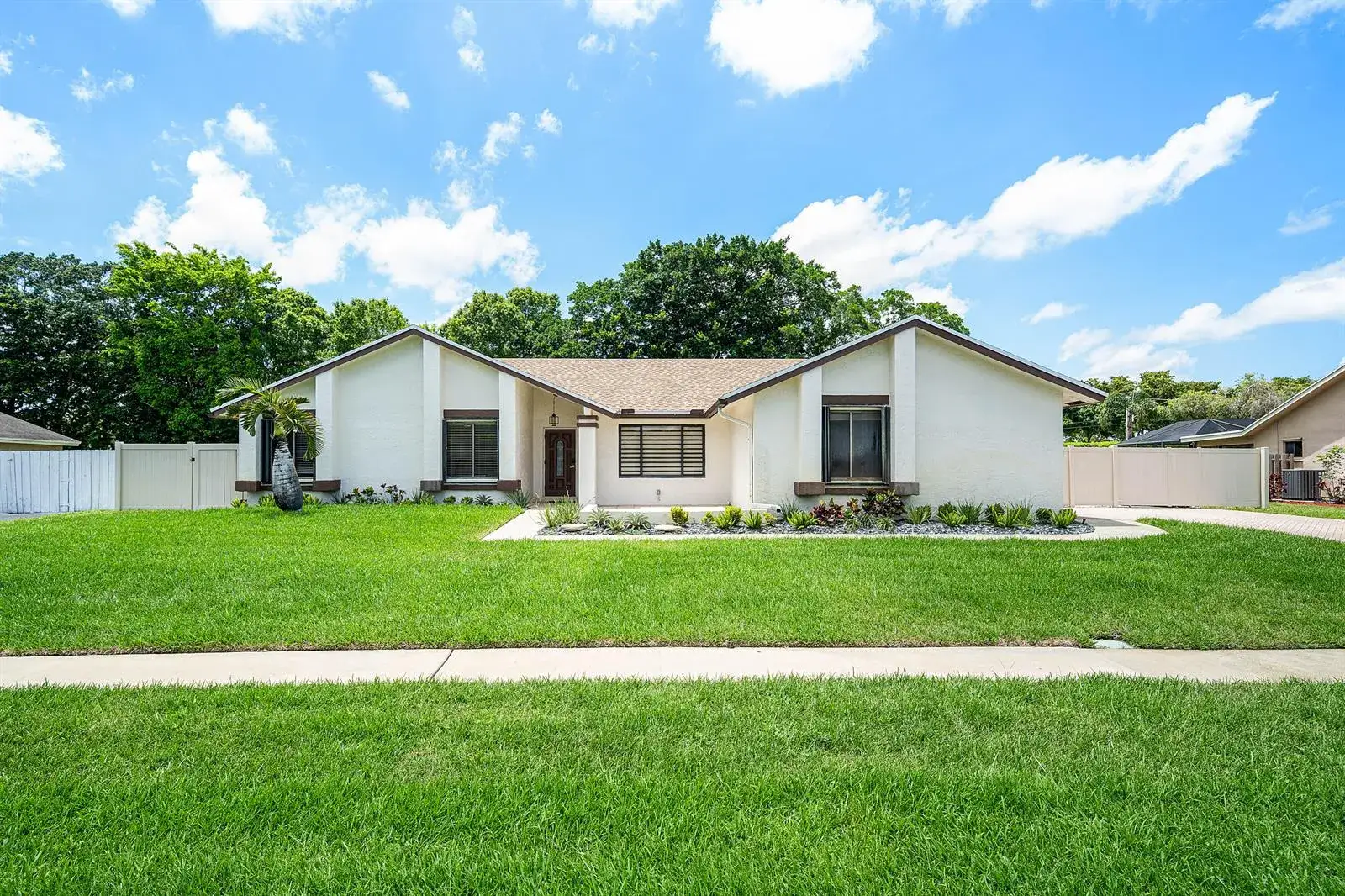 4 bedroom 2 bath Residential for sale at 18235 104th Terrace S, Boca Raton FL 33498