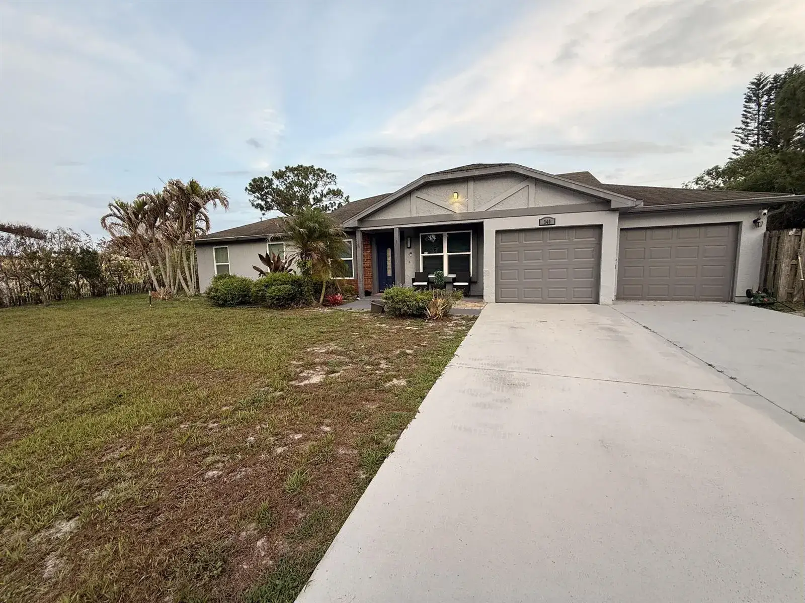 3 bedroom 2 bath Residential for sale at 340 SW Paar Drive, Port St. Lucie FL 34953