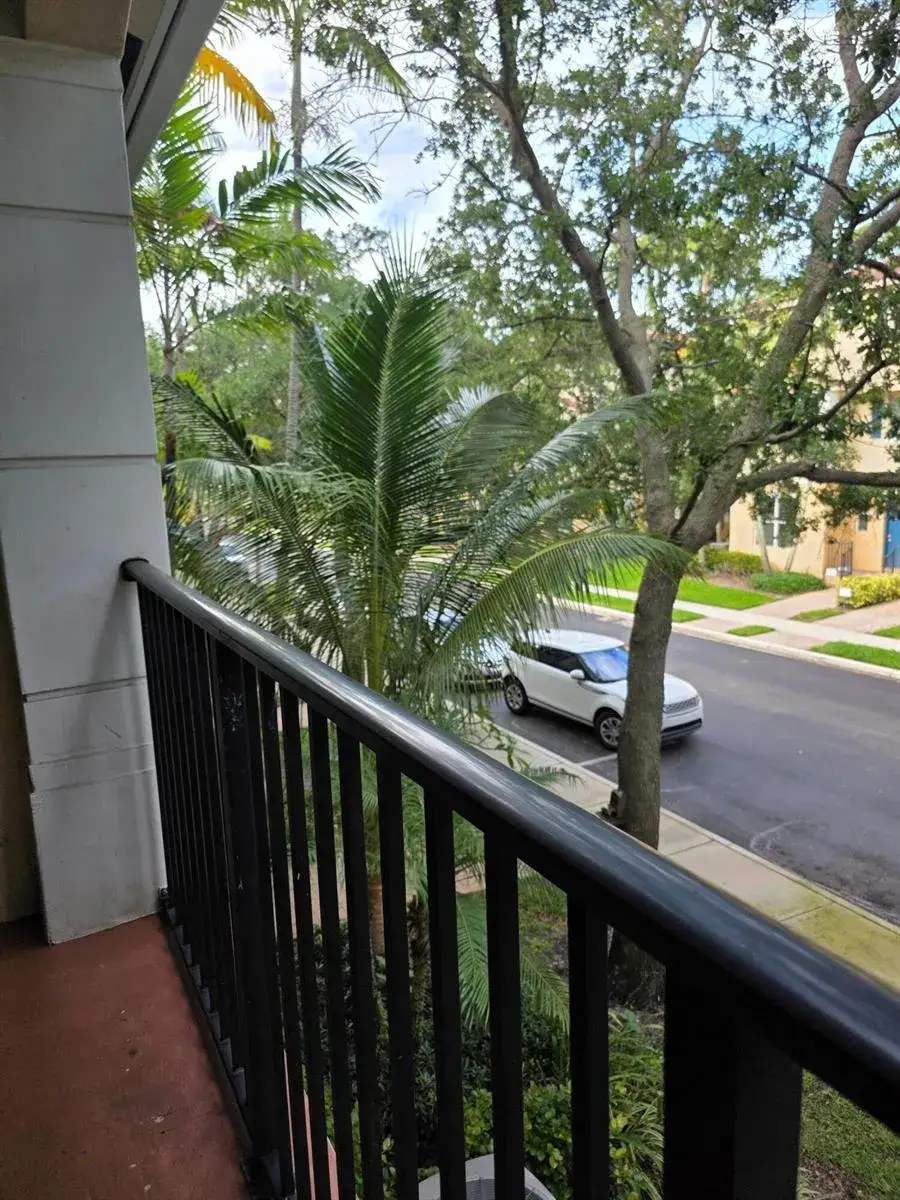 3 bedroom 2 bath Residential Lease for rent at 2866 S Oasis Drive, Boynton Beach FL 33426