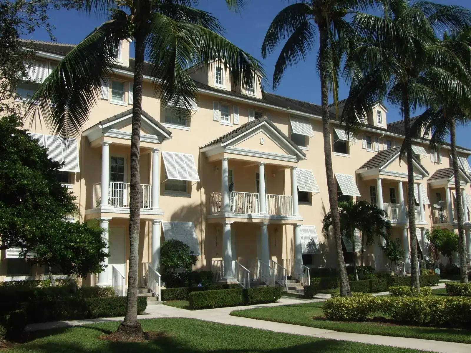 3 bedroom 2 bath Residential Lease for rent at 1554 Limetree Bay Avenue, Jupiter FL 33458