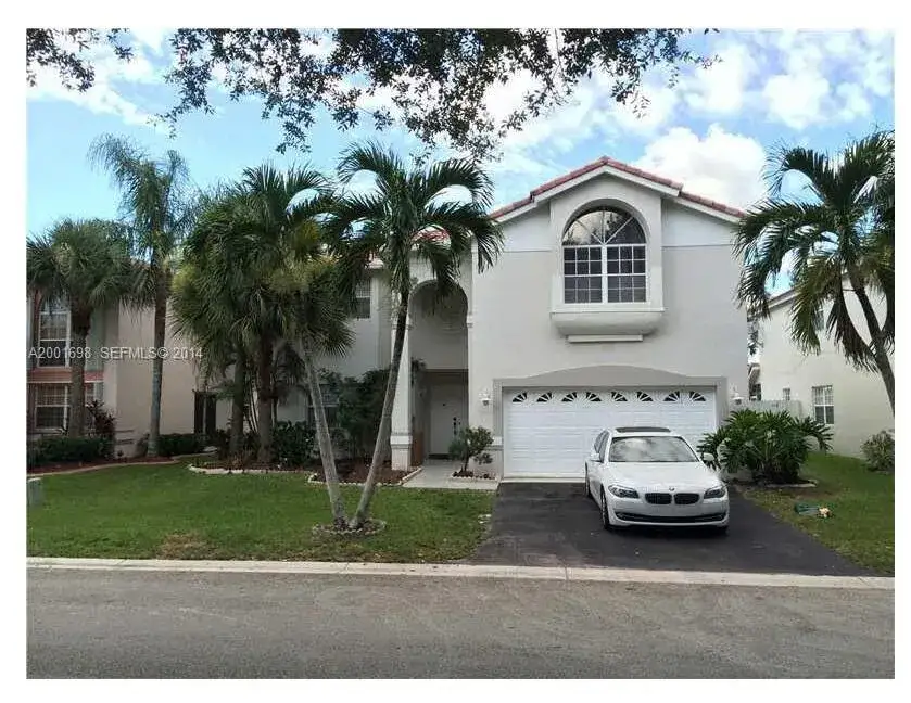 4 bedroom 2 bath Residential Lease for rent at 13389 NW 7th Street, Plantation FL 33325