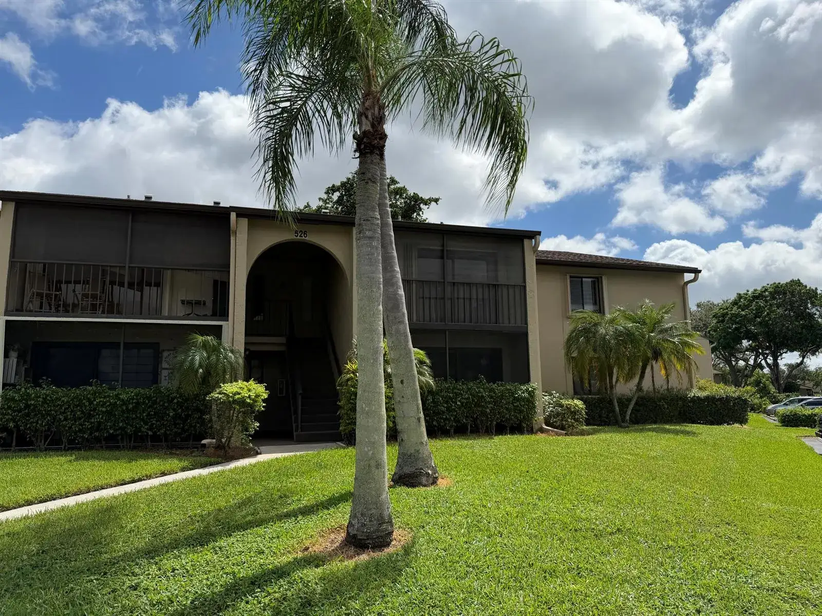 2 bedroom 2 bath Residential for sale at 526 Shady Pine Way # D2, FL 33415