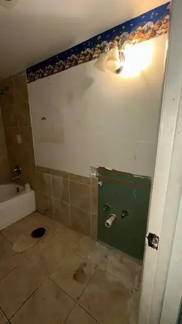 2 bedroom 2 bath Residential for sale at 3162 N Pine Island Road, Sunrise FL 33351