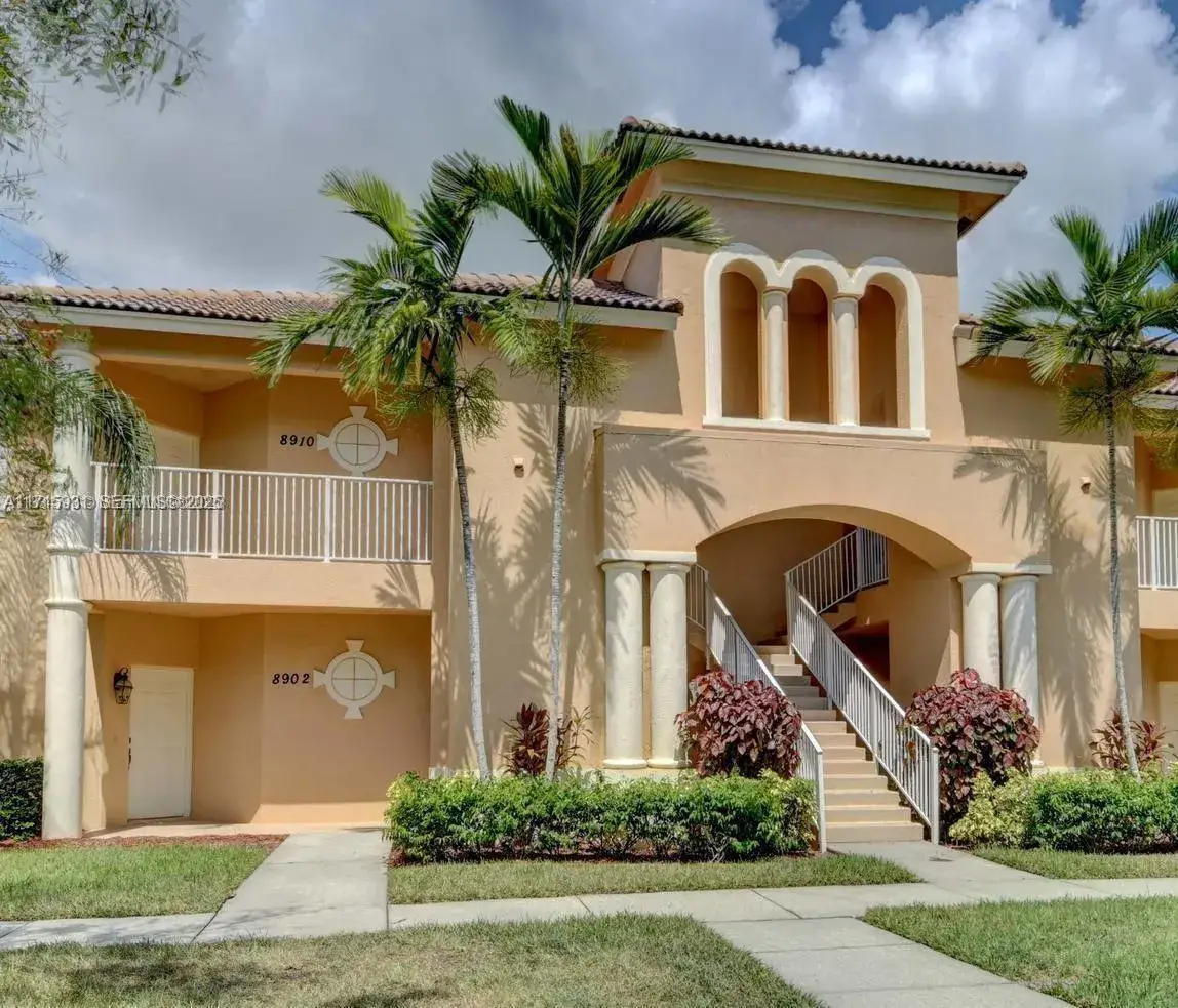 1 bedroom 1 bath Residential Lease for rent at 8910 Sandshot Court # 5123, FL 34986