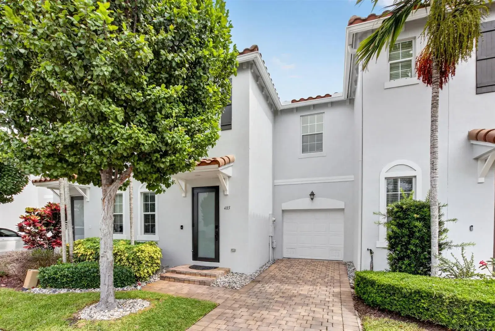 3 bedroom 2 bath Residential for sale at 485 Graham Place, Boynton Beach FL 33435