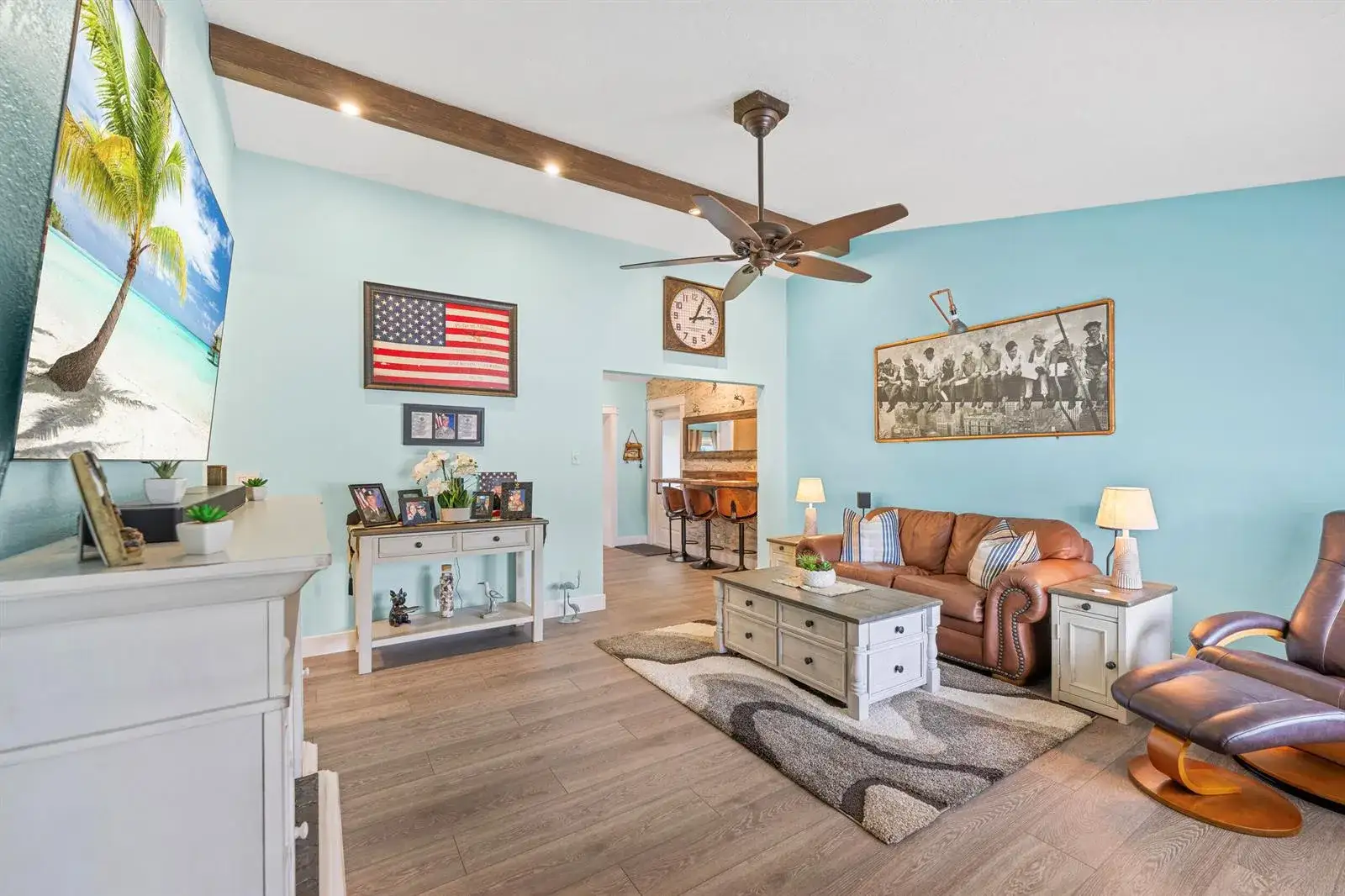 3 bedroom 2 bath Residential for sale at 128 Banyan Circle, Jupiter FL 33458