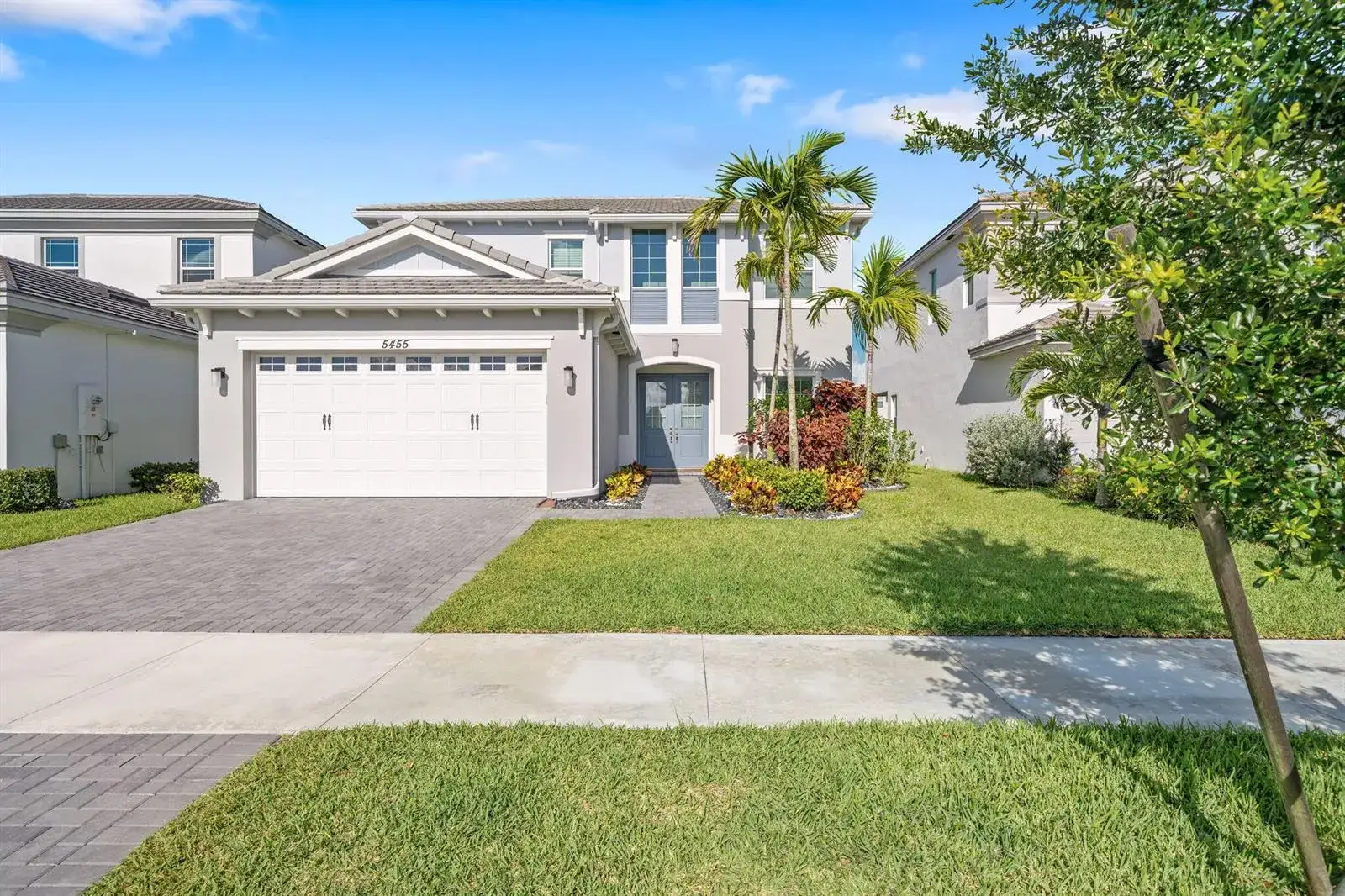 4 bedroom 3 bath Residential for sale at 5455 Empire Drive, Westlake FL 33470