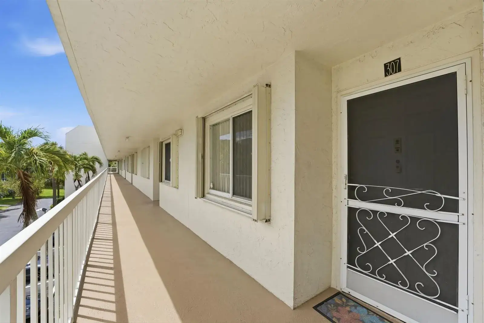 2 bedroom 2 bath Residential for sale at 3146 Via Poinciana # 307, Lake Worth FL 33467