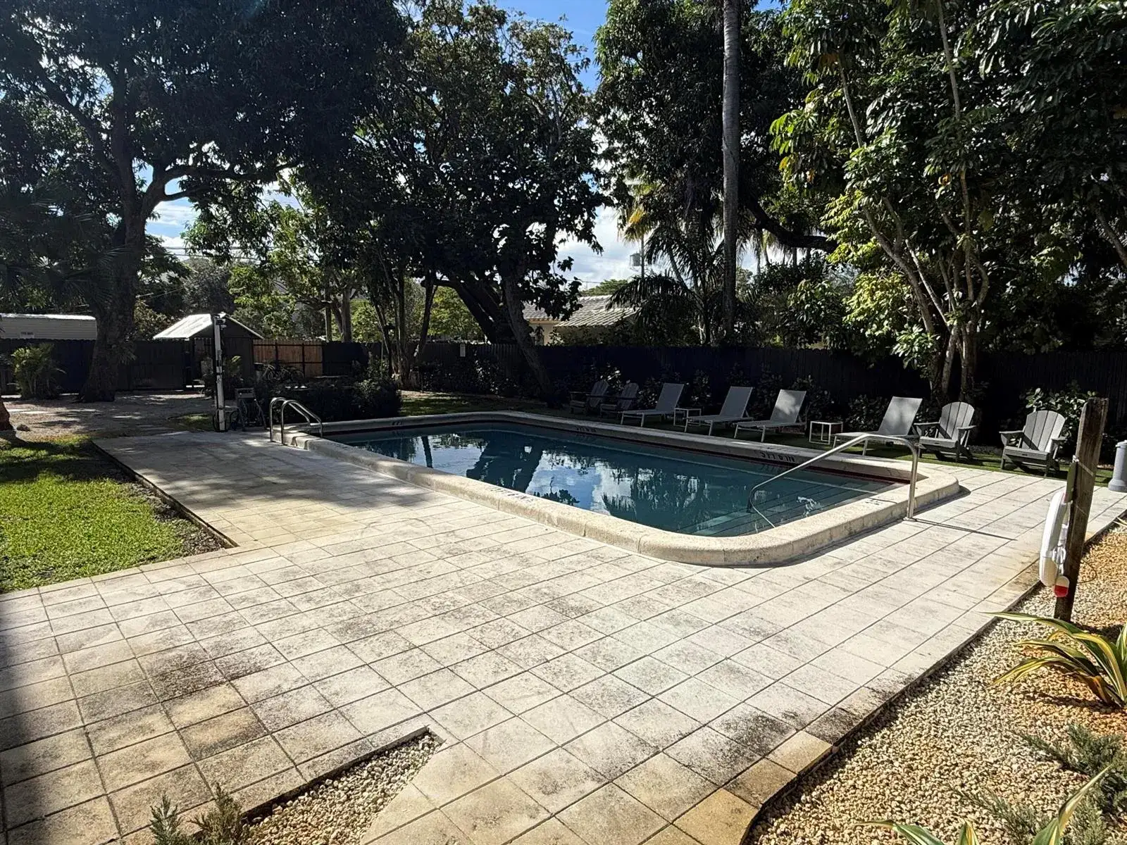 2 bedroom 1 bath Residential Lease for rent at 2000 Jefferson Street # 15, Hollywood FL 33020