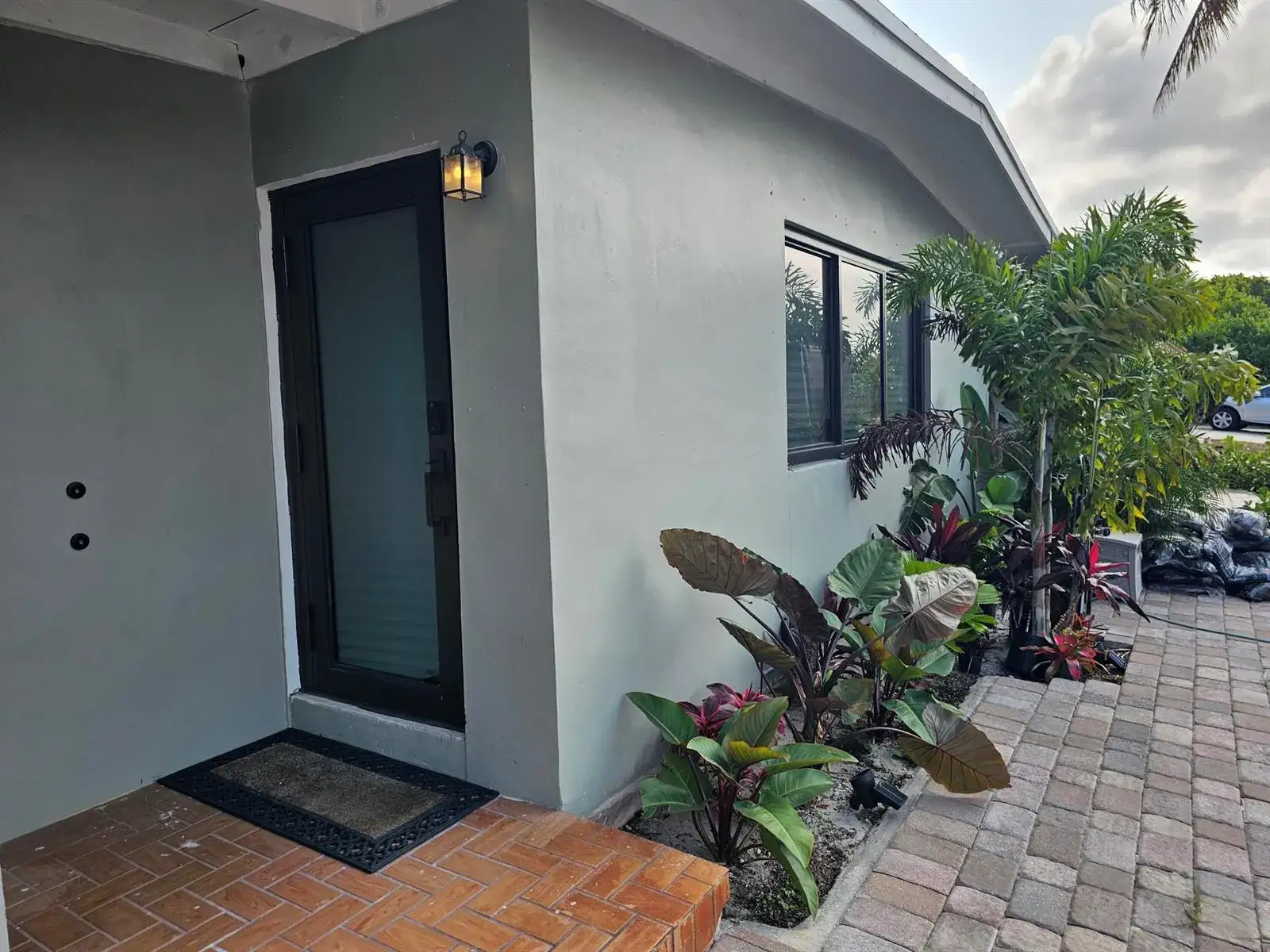 2 bedroom 2 bath Residential Lease for rent at 1330 NE 41st Drive # 1, Pompano Beach FL 33064