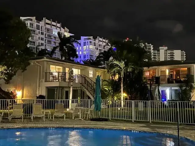 2 bedroom 2 bath Residential for sale at 2901 33rd Avenue # 1c, Fort Lauderdale FL 33308