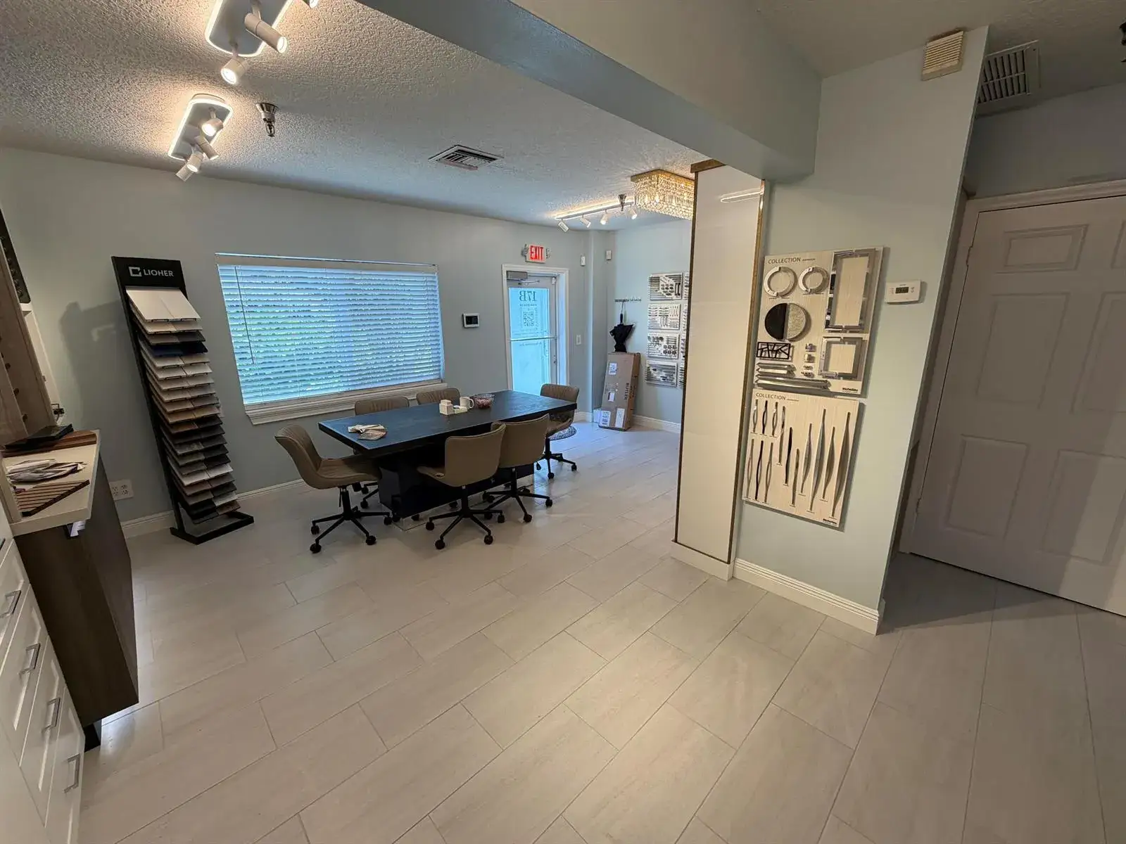 Commercial Sale for sale at 1312 Commerce Lane # 17b, Jupiter FL 33458