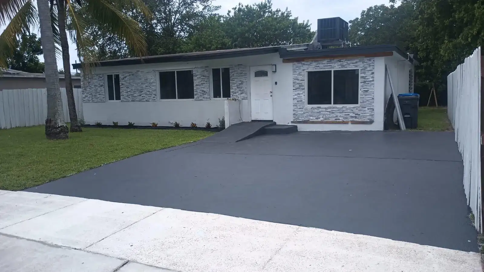 5 bedroom 2 bath Residential for sale at 3730 SW 46th Avenue, West Park FL 33023