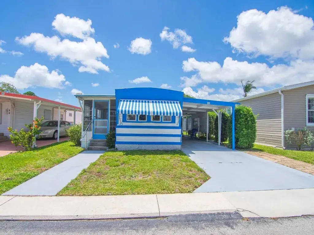 4800 Federal Highway # 43, Stuart FL 34997