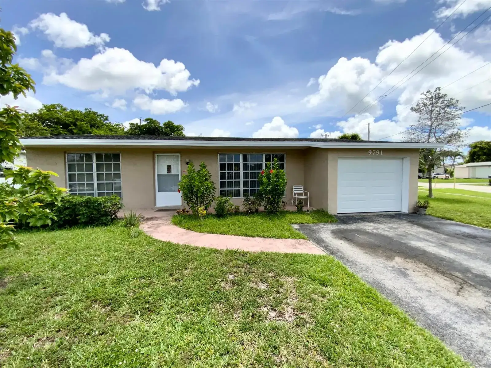 3 bedroom 2 bath Residential for sale at 9791 NW 25th Court, Sunrise FL 33322