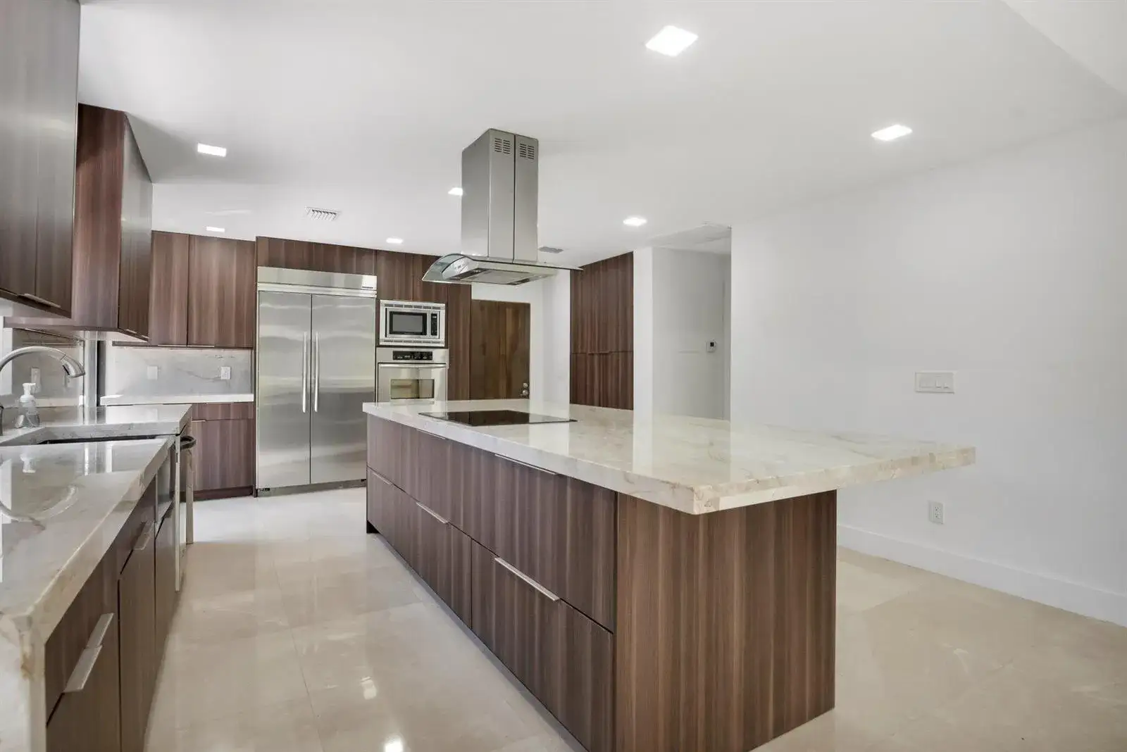 2 bedroom 2 bath Residential for sale at 21922 Cypress Drive # 37b, Boca Raton FL 33433