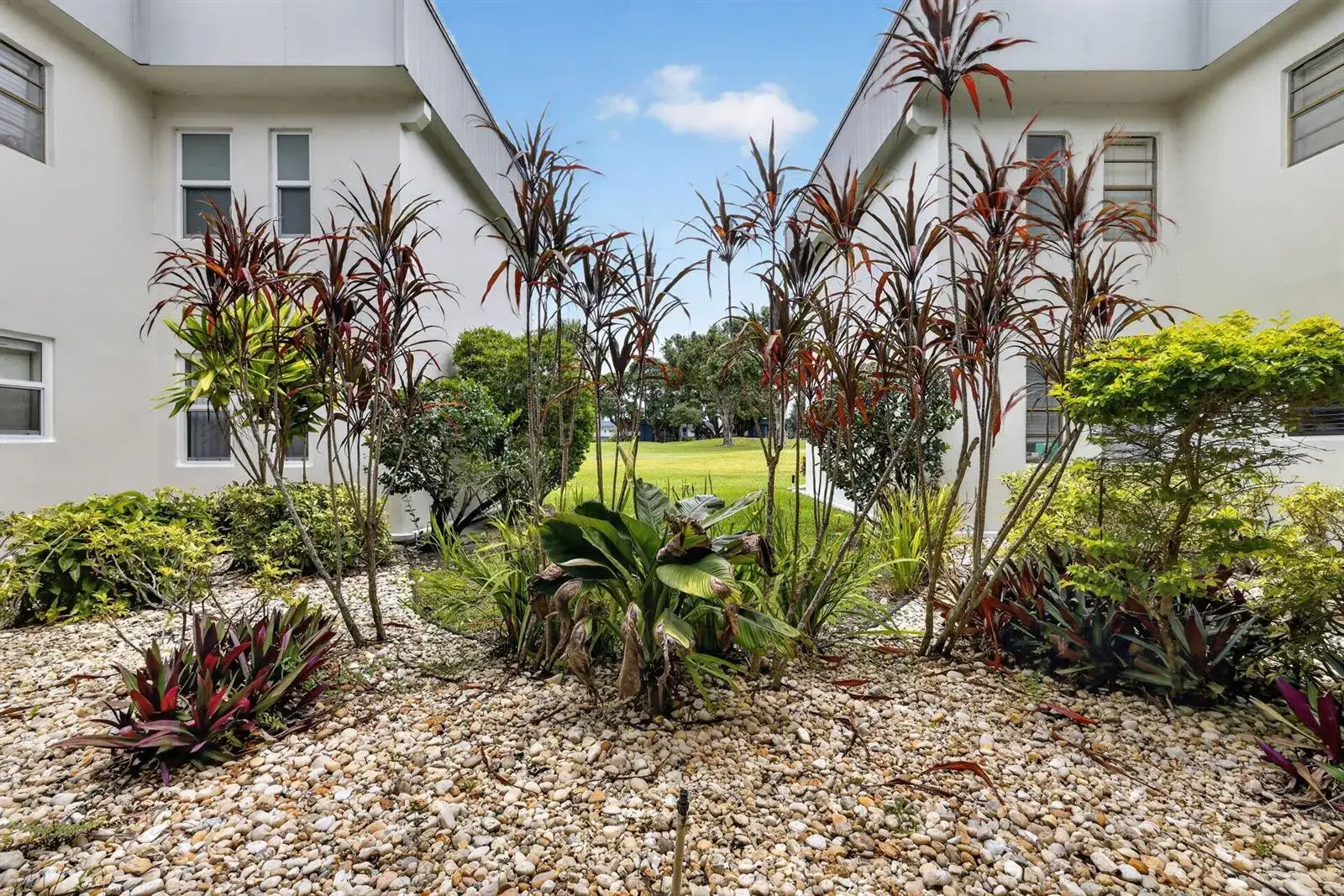 2 bedroom 2 bath Residential Lease for rent at 7 Piedmont A, Delray Beach FL 33484