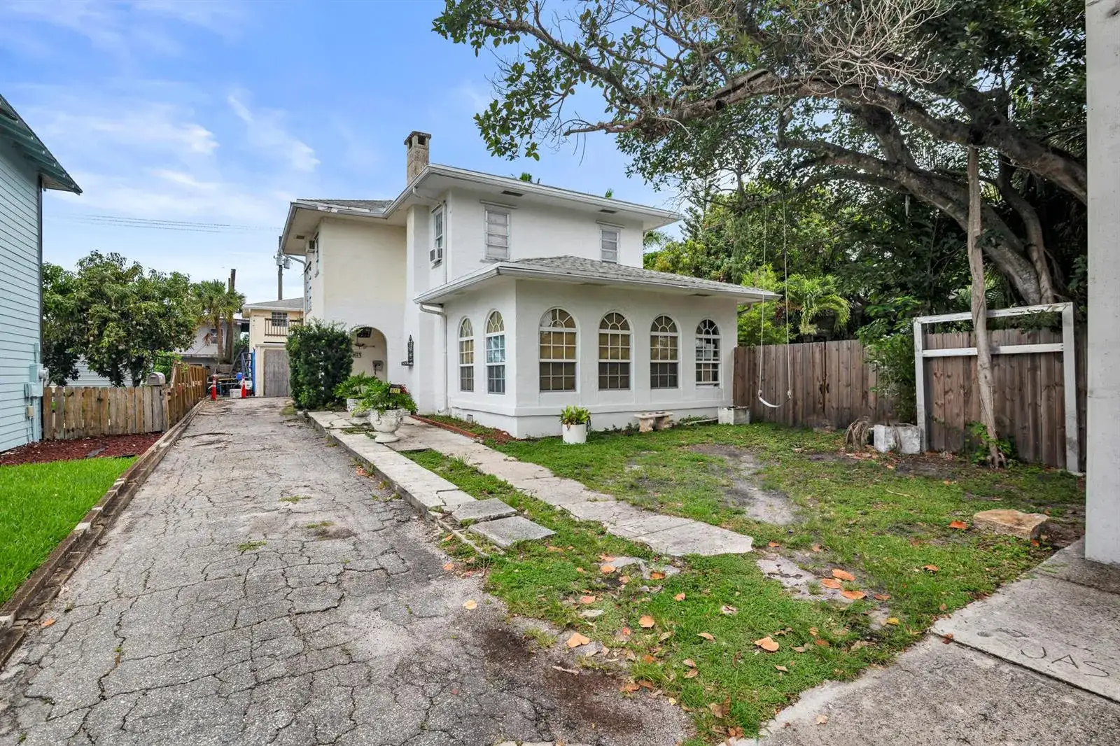 3 bedroom 2 bath Residential for sale at 821 Omar Road, West Palm Beach FL 33405