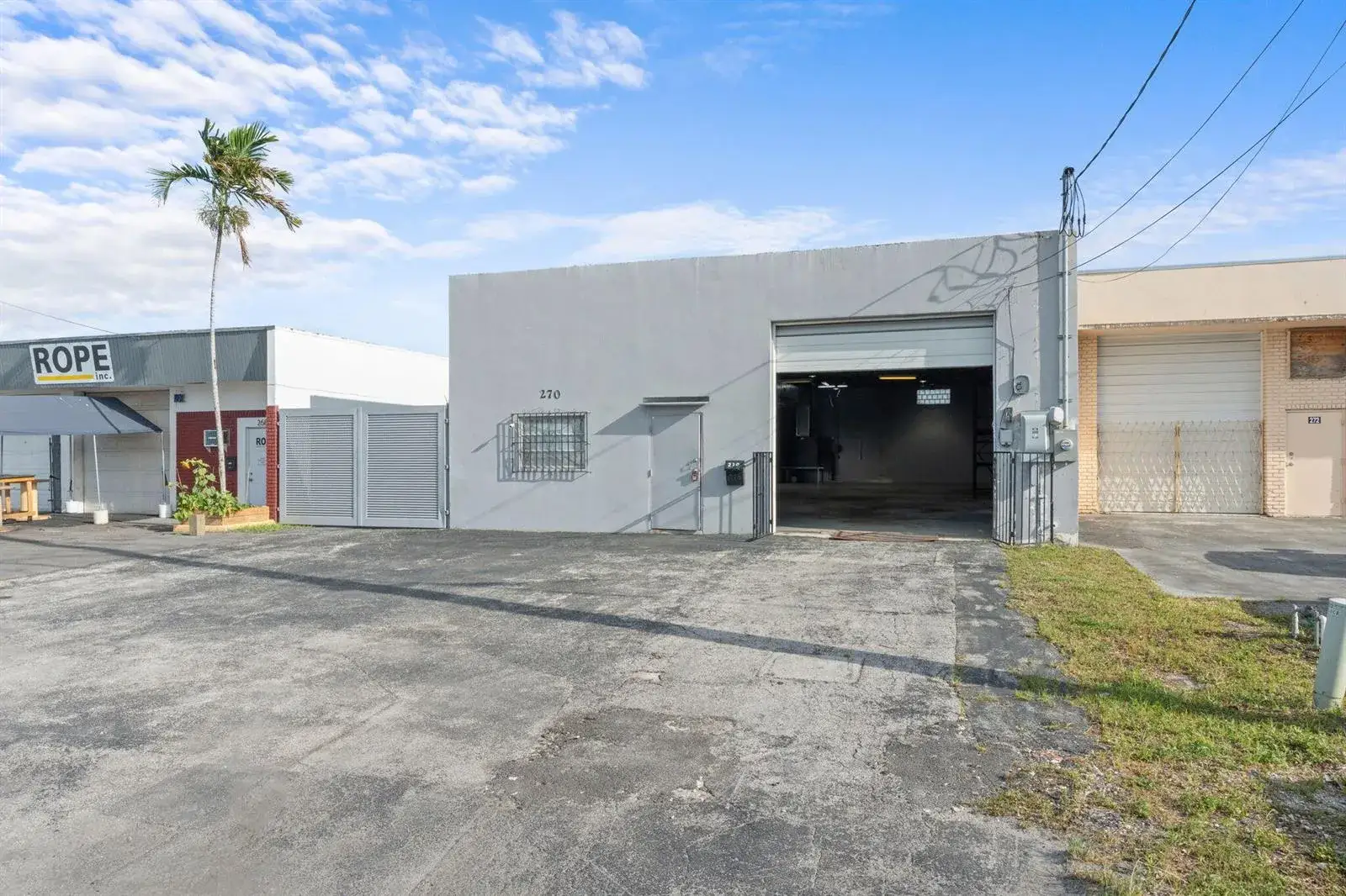 Commercial Sale for sale at 270 SW 33rd Street, Fort Lauderdale FL 33315