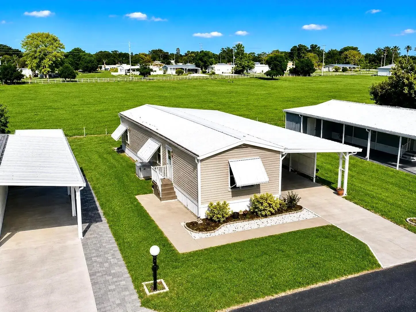 2 bath Residential for sale at 1601 SE Us Highway 441 # 22, Okeechobee FL 34974