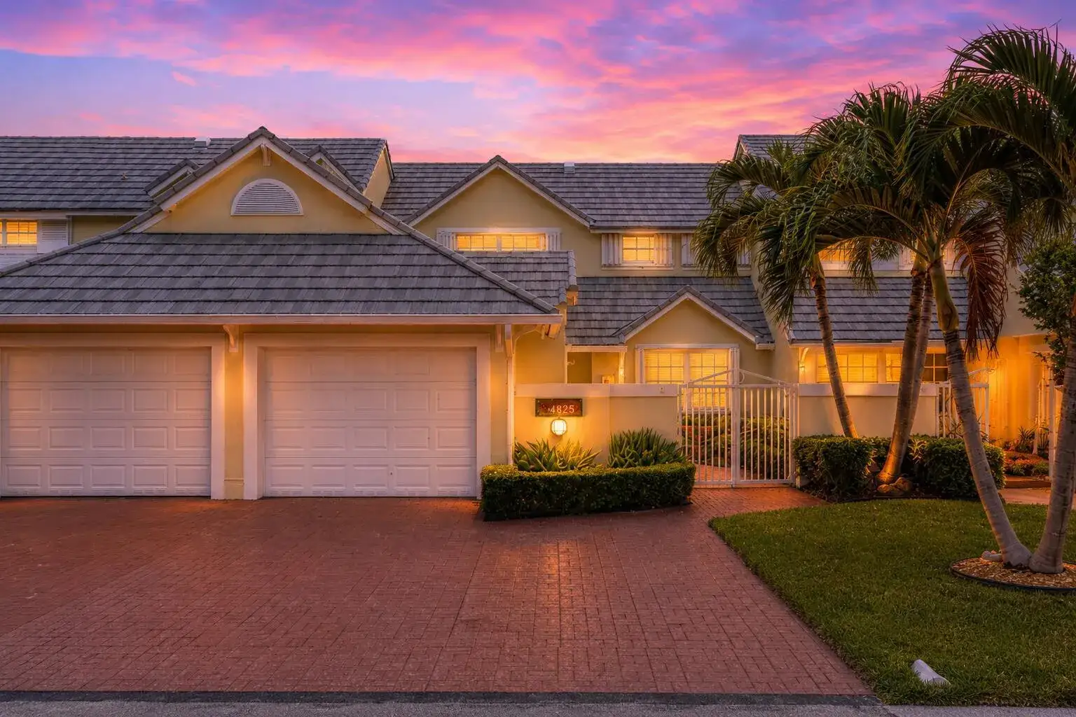 3 bedroom 2 bath Residential for sale at 4825 NW 98th Place, Doral FL 33178
