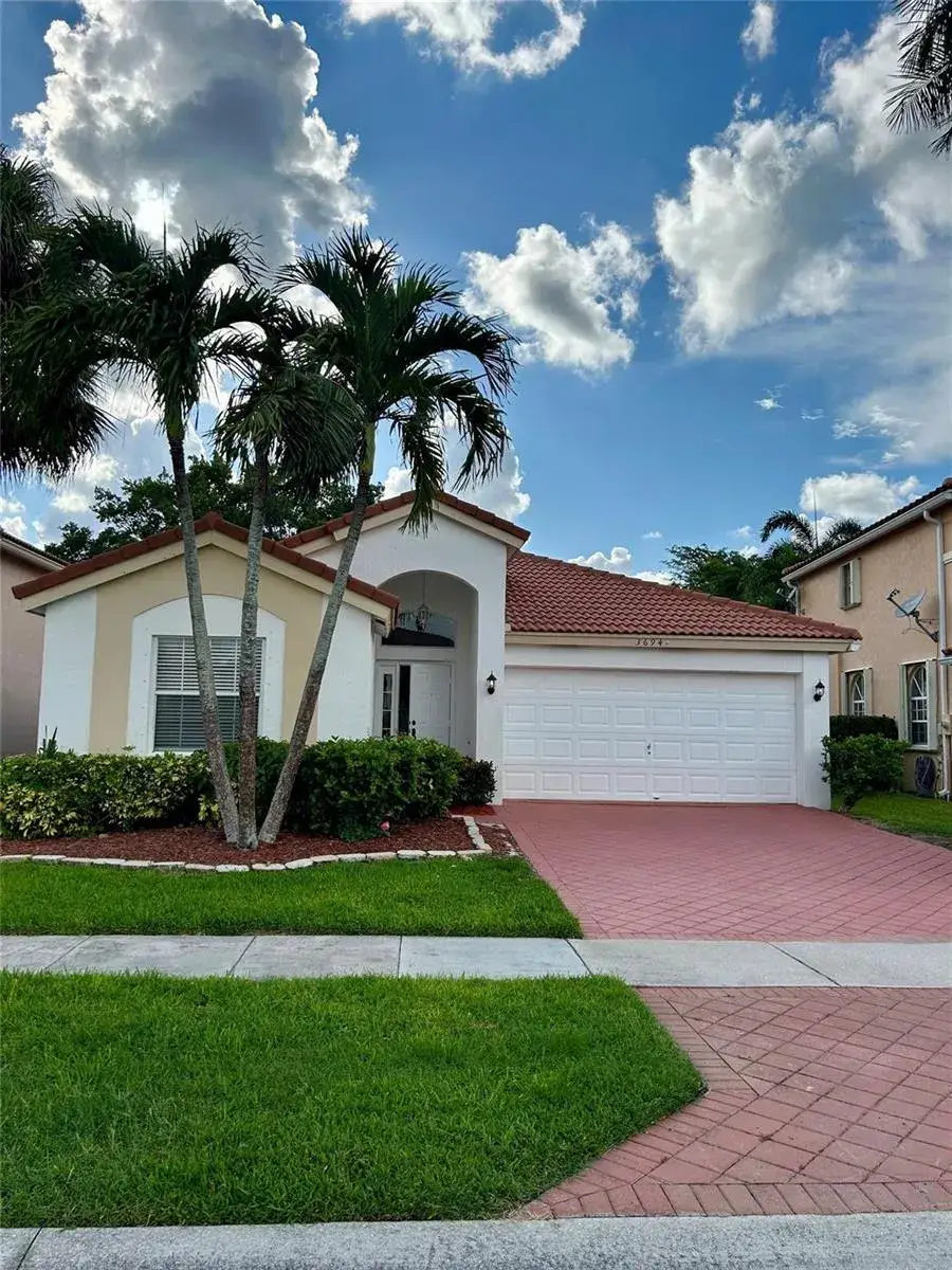 3 bedroom 2 bath Residential Lease for rent at 3694 Miramontes Circle, Wellington FL 33414