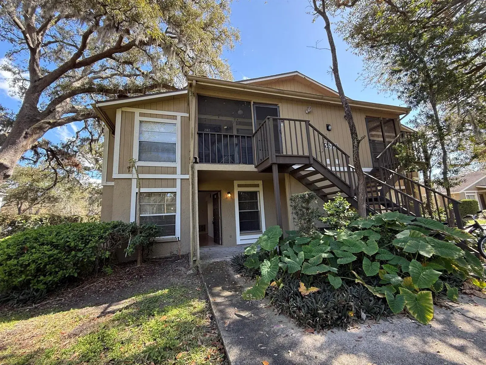 2 bedroom 2 bath Residential for sale at 14308 Hanging Moss Circle # 102, Tampa FL 33613