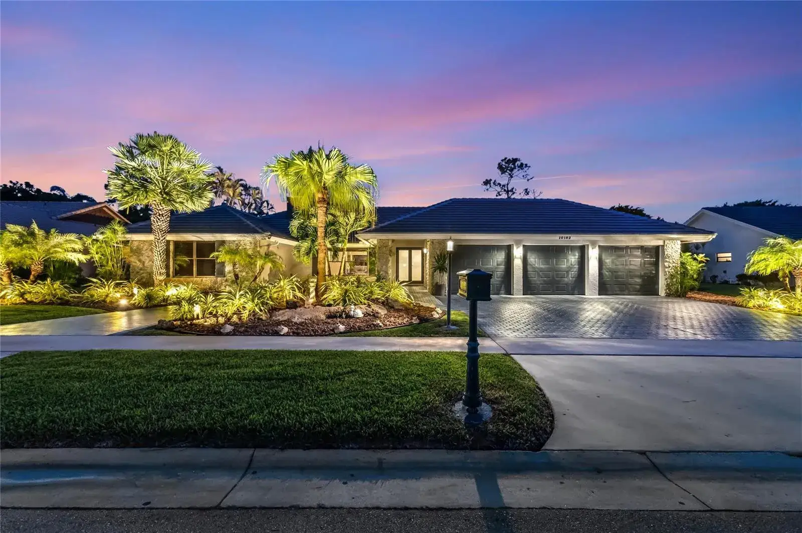 4 bedroom 2 bath Residential for sale at 10182 Boca Woods Lane, Boca Raton FL 33428