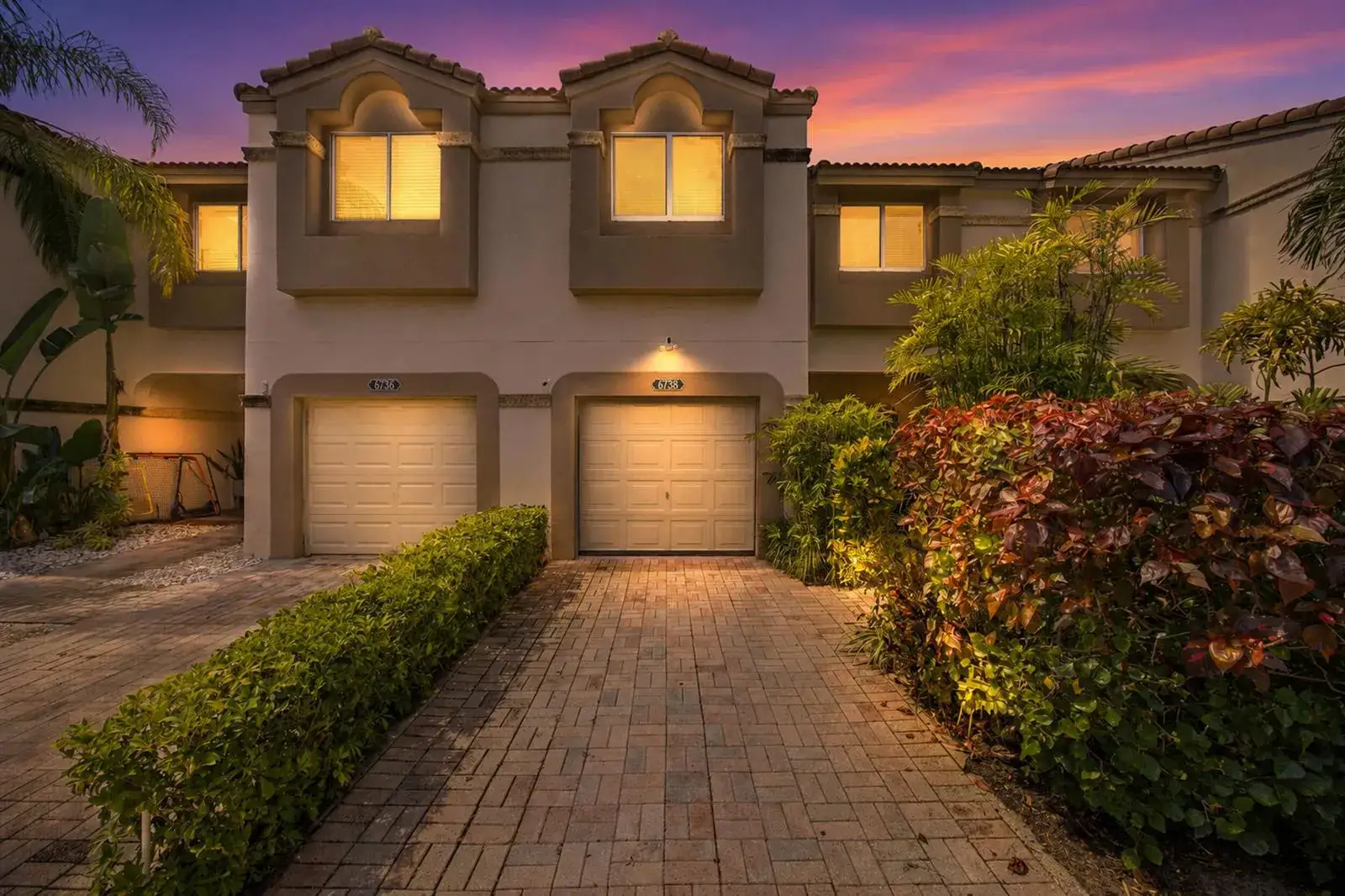 3 bedroom 2 bath Residential for sale at 6738 Via Regina, Boca Raton FL 33433
