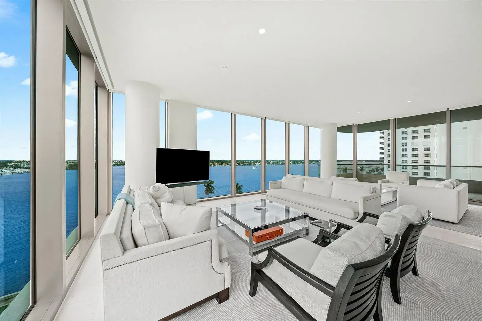 3 bedroom 3 bath Residential Lease for rent at 200 Arkona Court # 804, West Palm Beach FL 33401