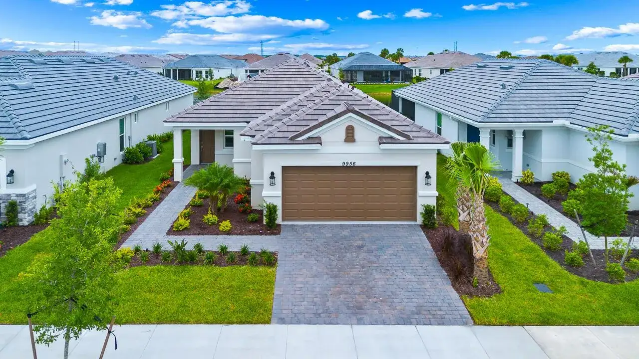 2 bedroom 2 bath Residential for sale at 9956 SW Santini Road, Port St. Lucie FL 34987
