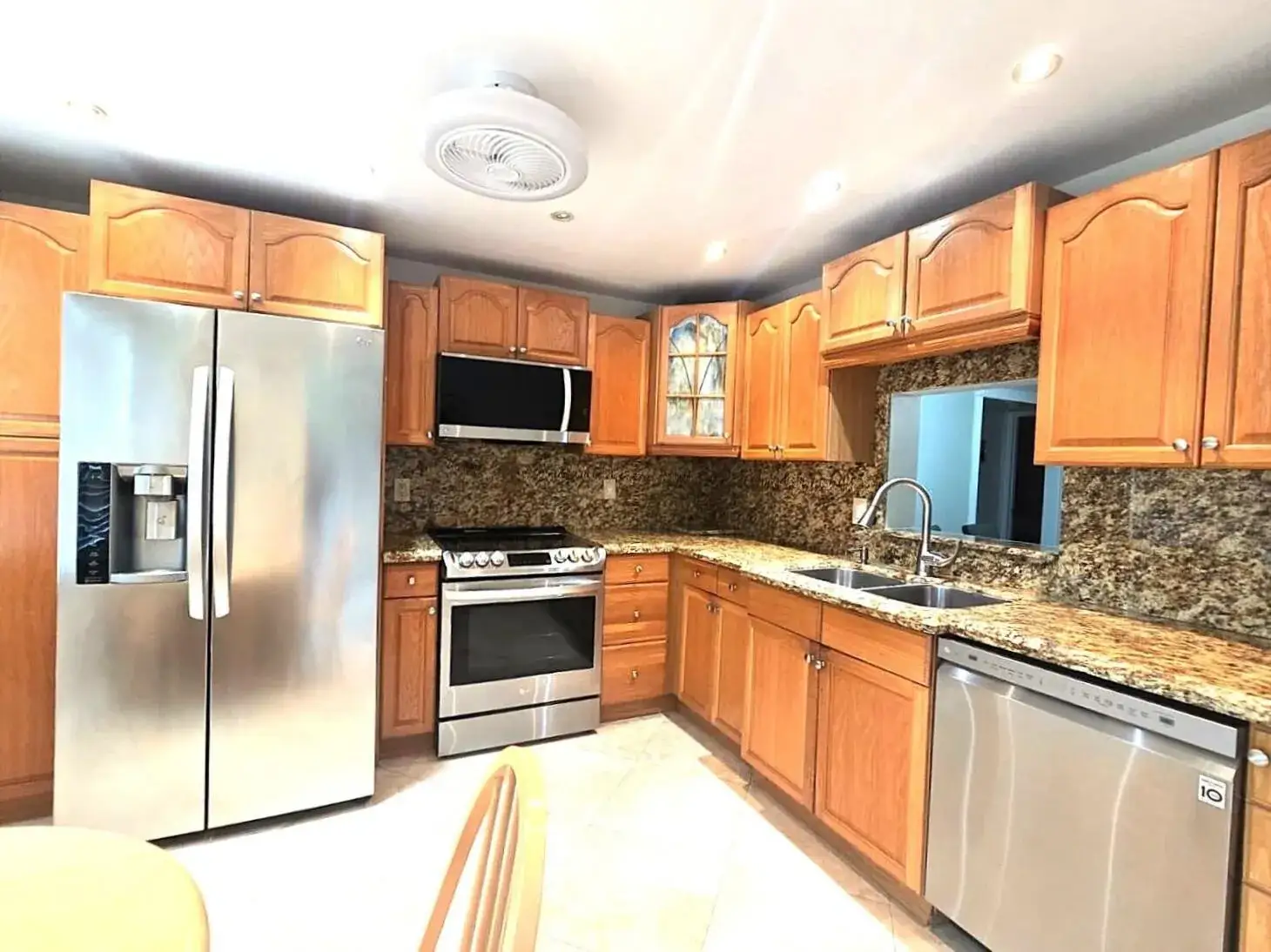 2 bedroom 2 bath Residential for sale at 2402 Antigua Circle # E3, Coconut Creek FL 33066