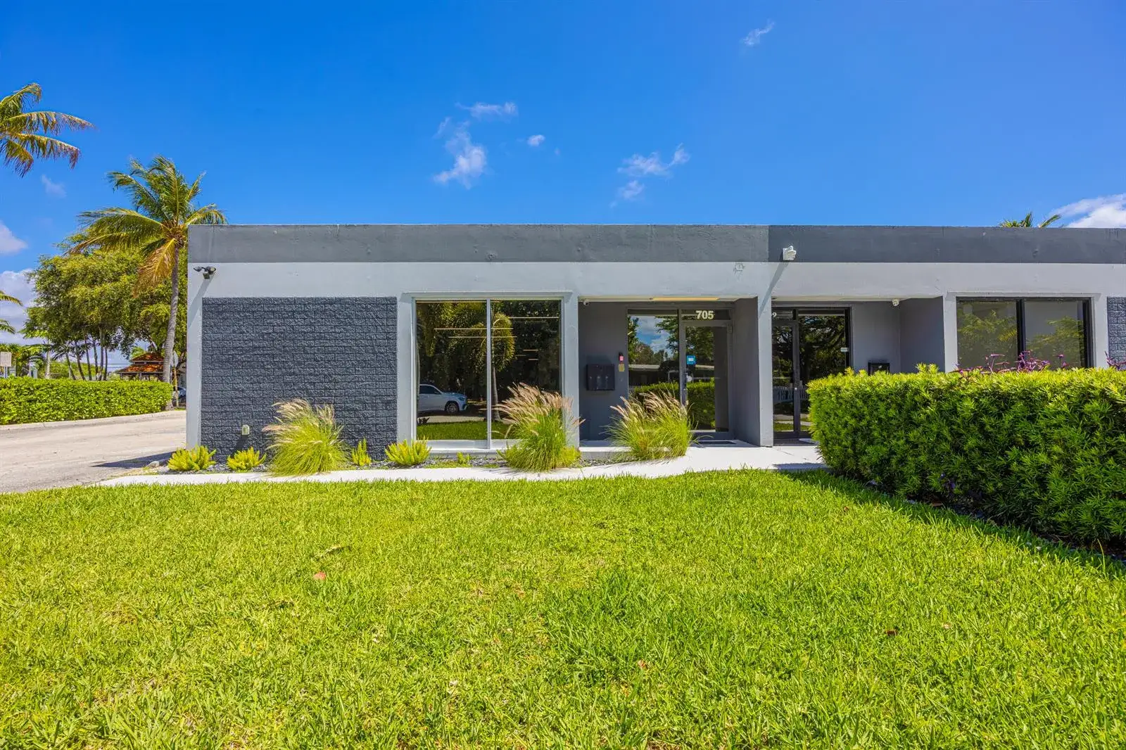 Commercial Sale for sale at 705 Bond Way, Delray Beach FL 33483
