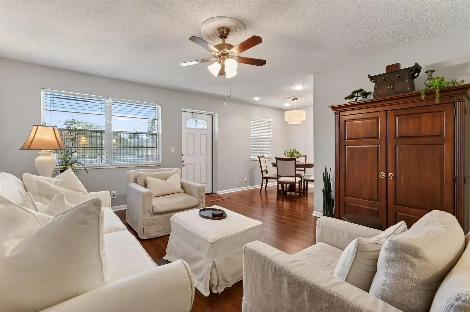 2 bedroom 1 bath Residential for sale at 238 Sussex L, West Palm Beach FL 33417