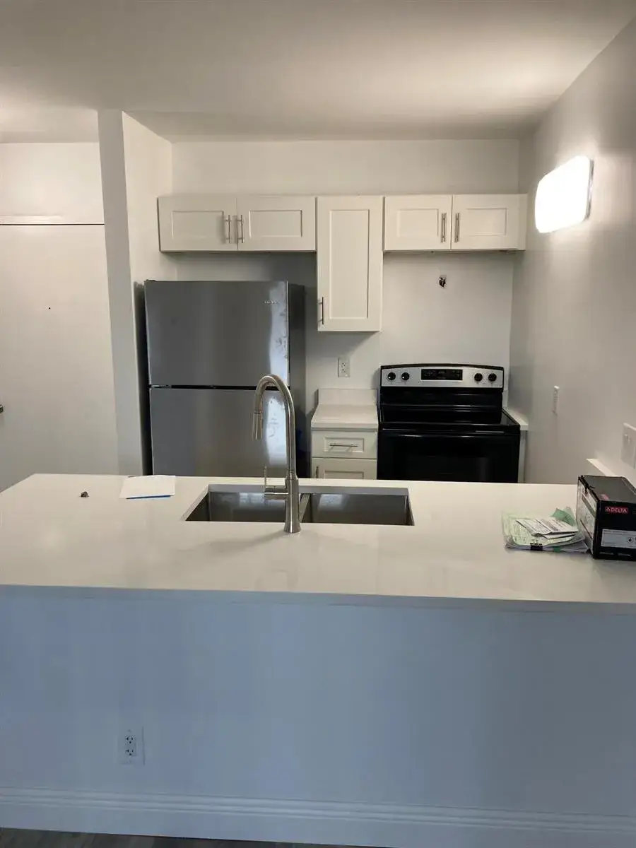 1 bedroom 1 bath Residential Lease for rent at 2501 Riverside Drive # a, Coral Springs FL 33065